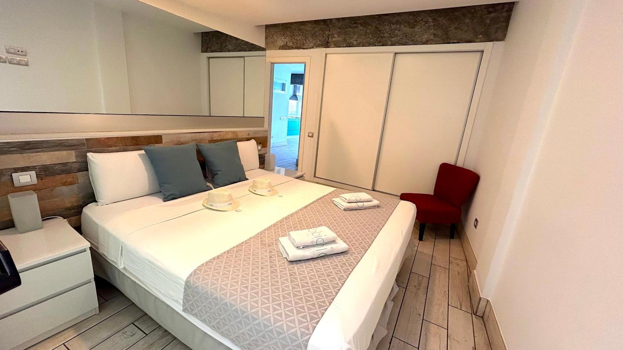 Апартаменты 5***** Charco Loft Арресифе Экстерьер фото